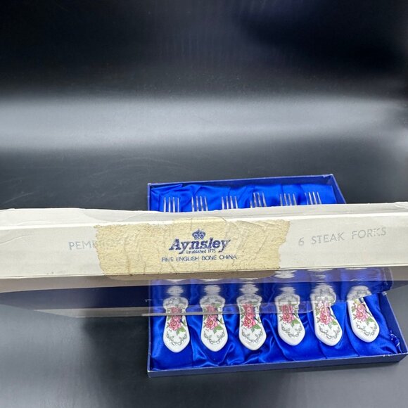 Vintage Aynsley Pembroke Fine Bone China Stainless Steel Steak Forks Bird Floral - Picture 7 of 10